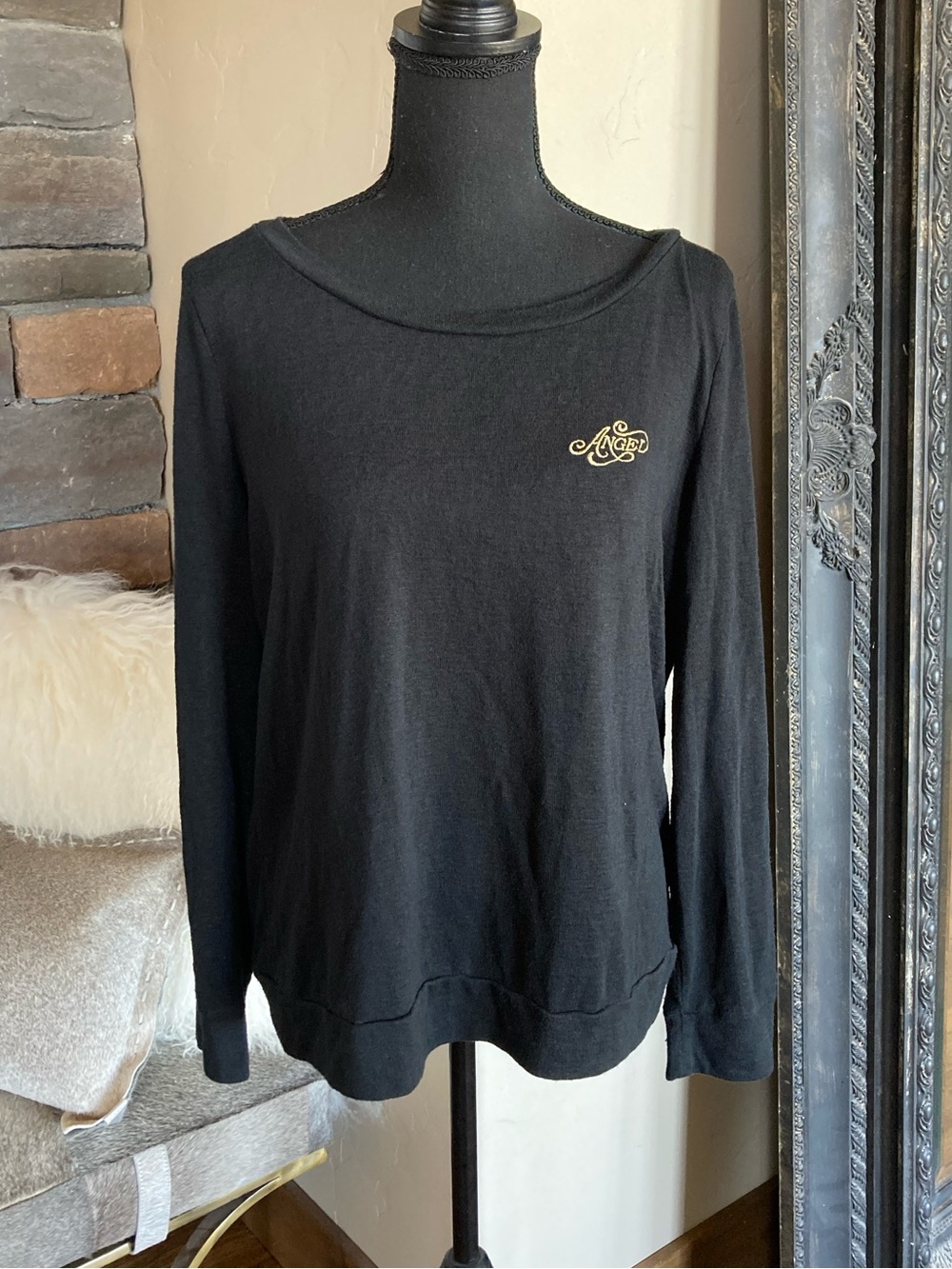 Victoria's Secret Angel Black Slub Knit Long Sleeve Lounge Shirt